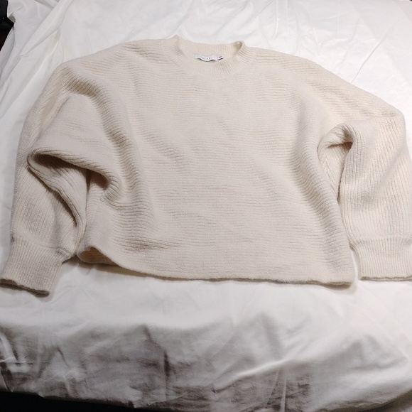Lush Sweaters - Lush women's medium sized sweater